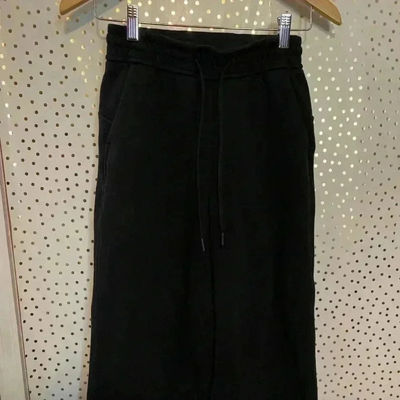 Lululemon Loungeful High-Rise Wide Leg - Picture 4 of 14